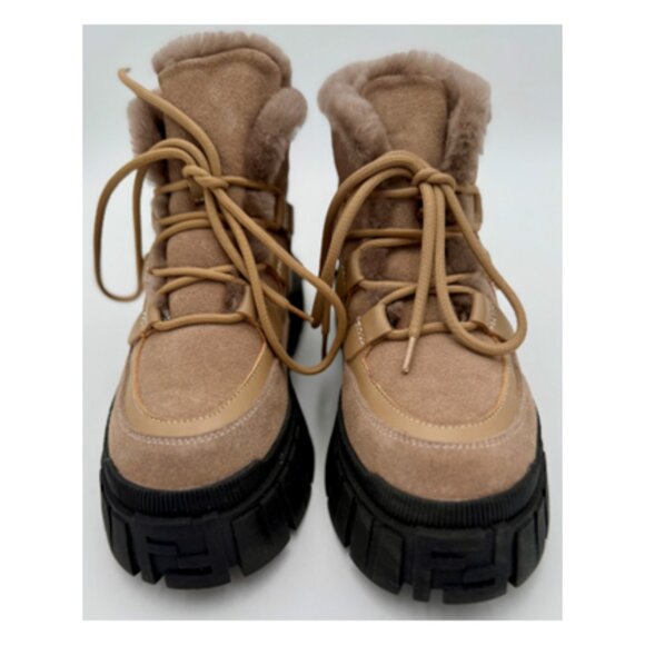 Fendi Tan and Black Ankle Boots - Picture 2 of 12